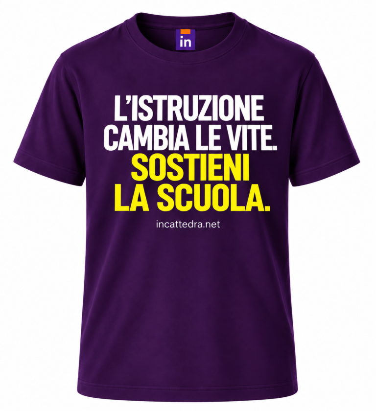 T-shirt viola InCattedra — «L’istruzione cambia le vite. Sostieni la scuola.»